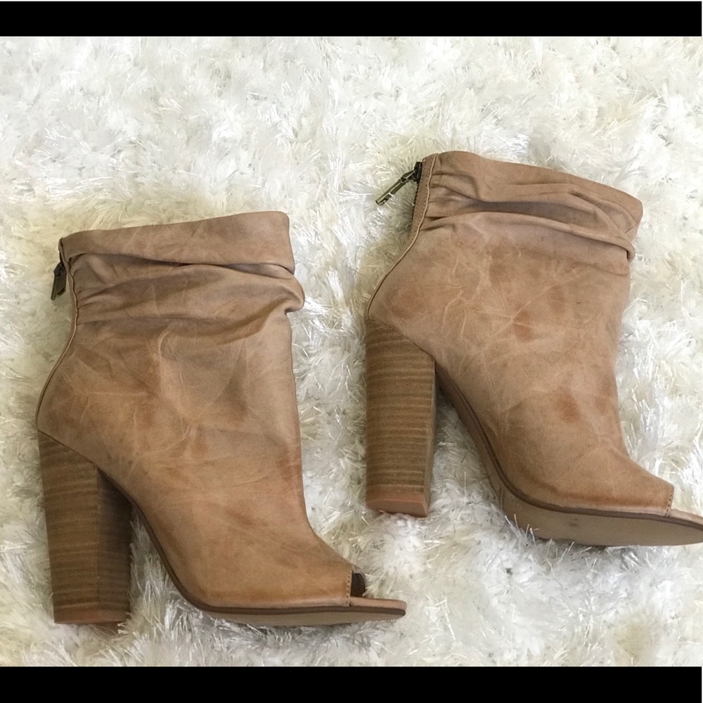 Kristin Cavallari/Chinese Laundry Bootie